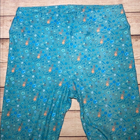 New Lularoe TC Leggings Bundle. - Picture 3 of 9